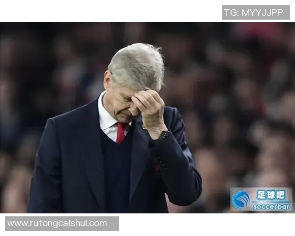 当足球明星遭遇调侃与戏弄背后的幽默与反思